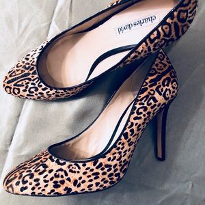 Leopard pumps